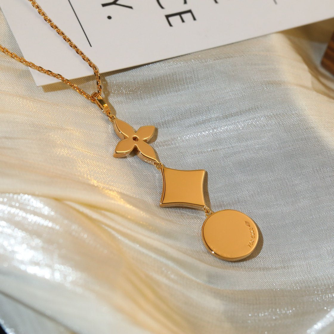 [Garvey ]STAR AND SUN DIAMOND PINK GOLD NECKLACE