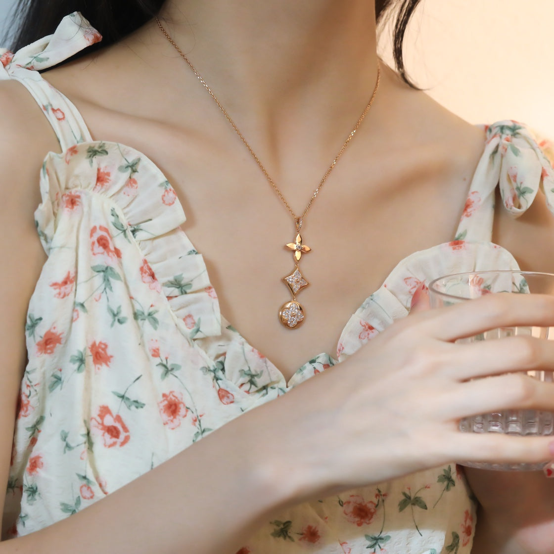 [Garvey]STAR AND SUN DIAMOND ROSE GOLD NECKLACE