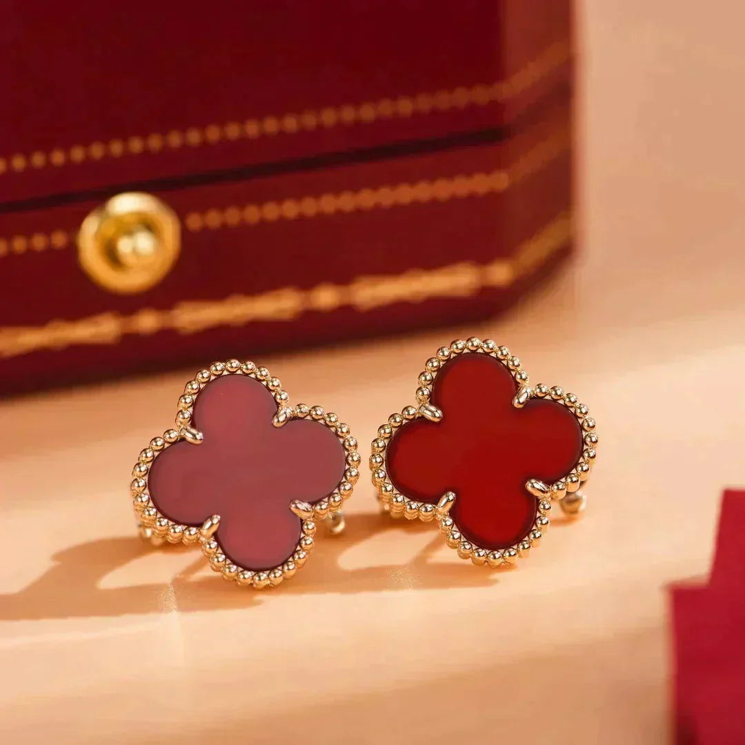 [Garvey ]CLOVER MEDIUM 1 MOTIFS CARNELIAN  EARRINGS