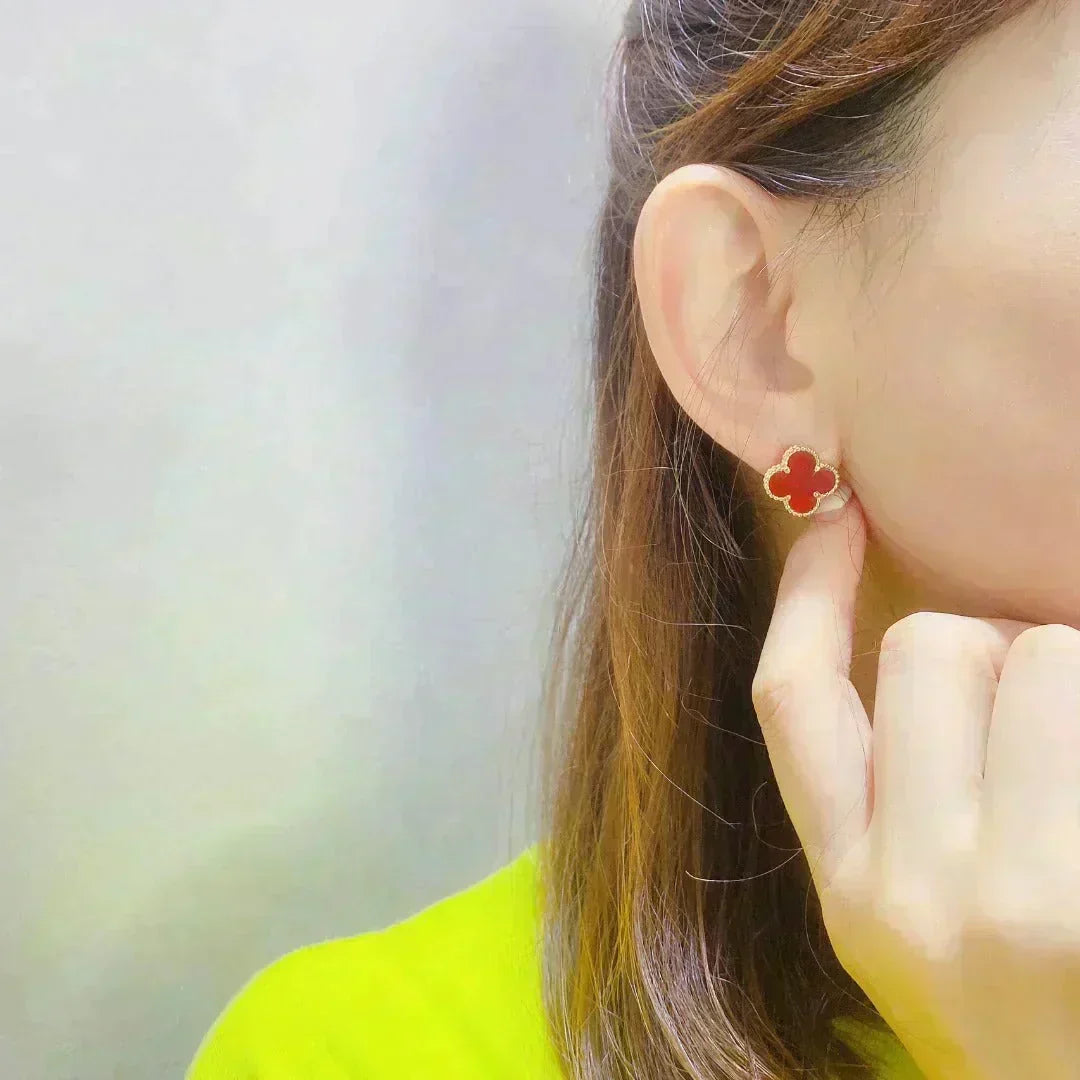 [Garvey ]CLOVER MEDIUM 1 MOTIFS CARNELIAN  EARRINGS
