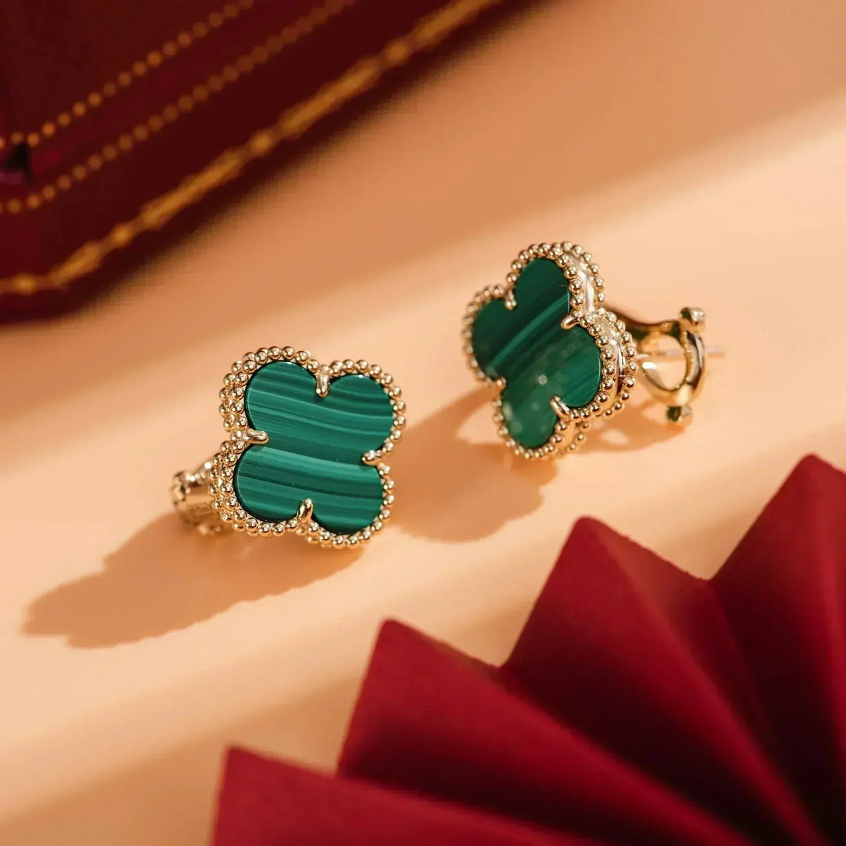 [Garvey ]CLOVER MEDIUM 1 MOTIFS MALACHITE  EARRINGS