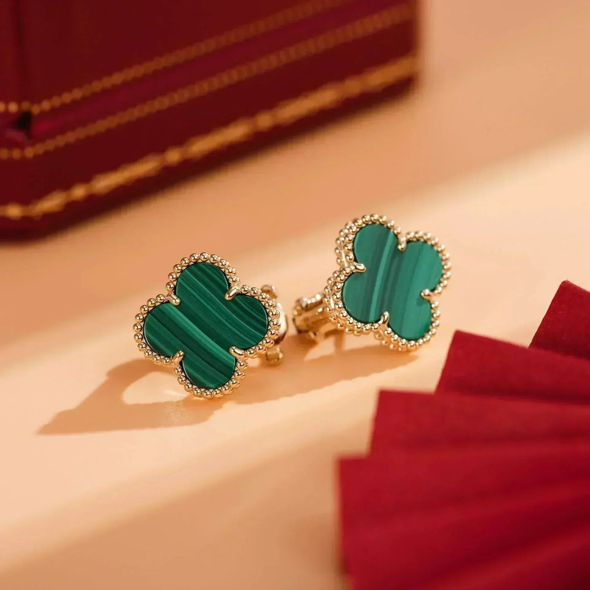 [Garvey ]CLOVER MEDIUM 1 MOTIFS MALACHITE  EARRINGS