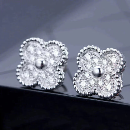 [Garvey ]CLOVER 1 MOTIFS DIAMOND STUD EARRINGS SILVER