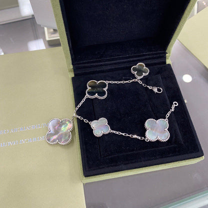 [Garvey ]CLOVER 5 MOTIFS SIVLER DARK MOP BRACELET