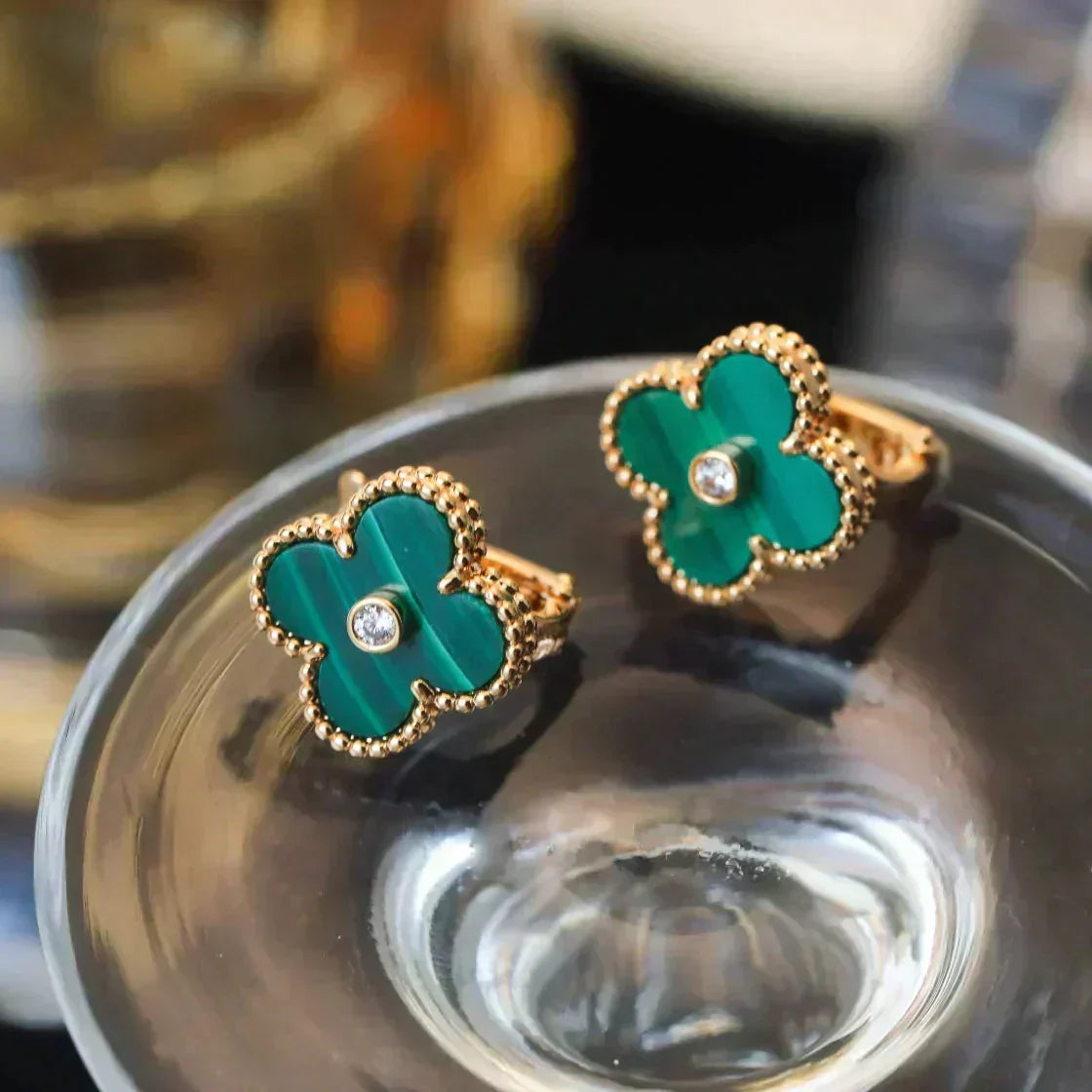 [Garvey ]CLOVER MEDIUM 1 MOTIFS MALACHITE DIAMOND EARRINGS
