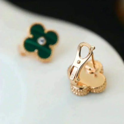 [Garvey ]CLOVER MEDIUM 1 MOTIFS MALACHITE DIAMOND EARRINGS