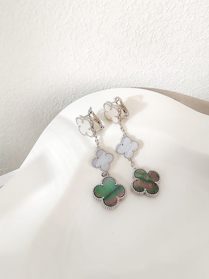 [Garvey ]CLOVER 3 MOTIFS CHALCEDONY DARK MOP SILVER EARRINGS