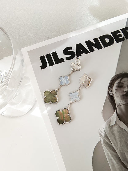 [Garvey ]CLOVER 3 MOTIFS CHALCEDONY DARK MOP SILVER EARRINGS