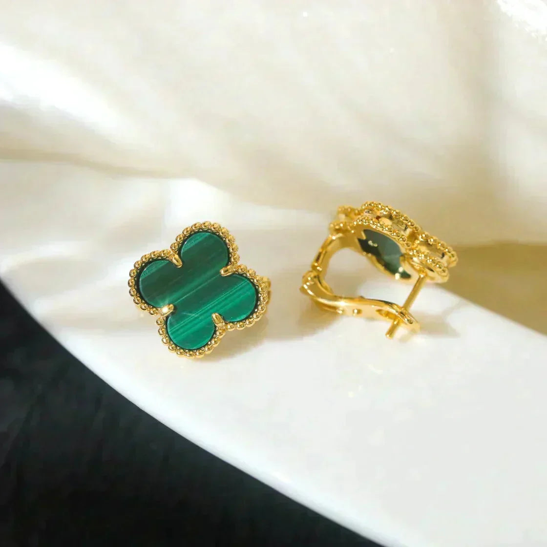 [Garvey ]CLOVER MEDIUM 1 MOTIFS MALACHITE  EARRINGS