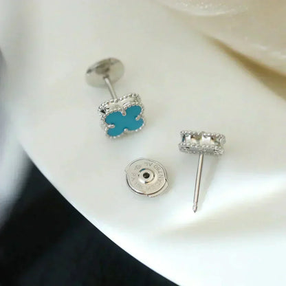 [Garvey ]CLOVER MINI 9.5MM ONYX STUD EARRINGS SILVER