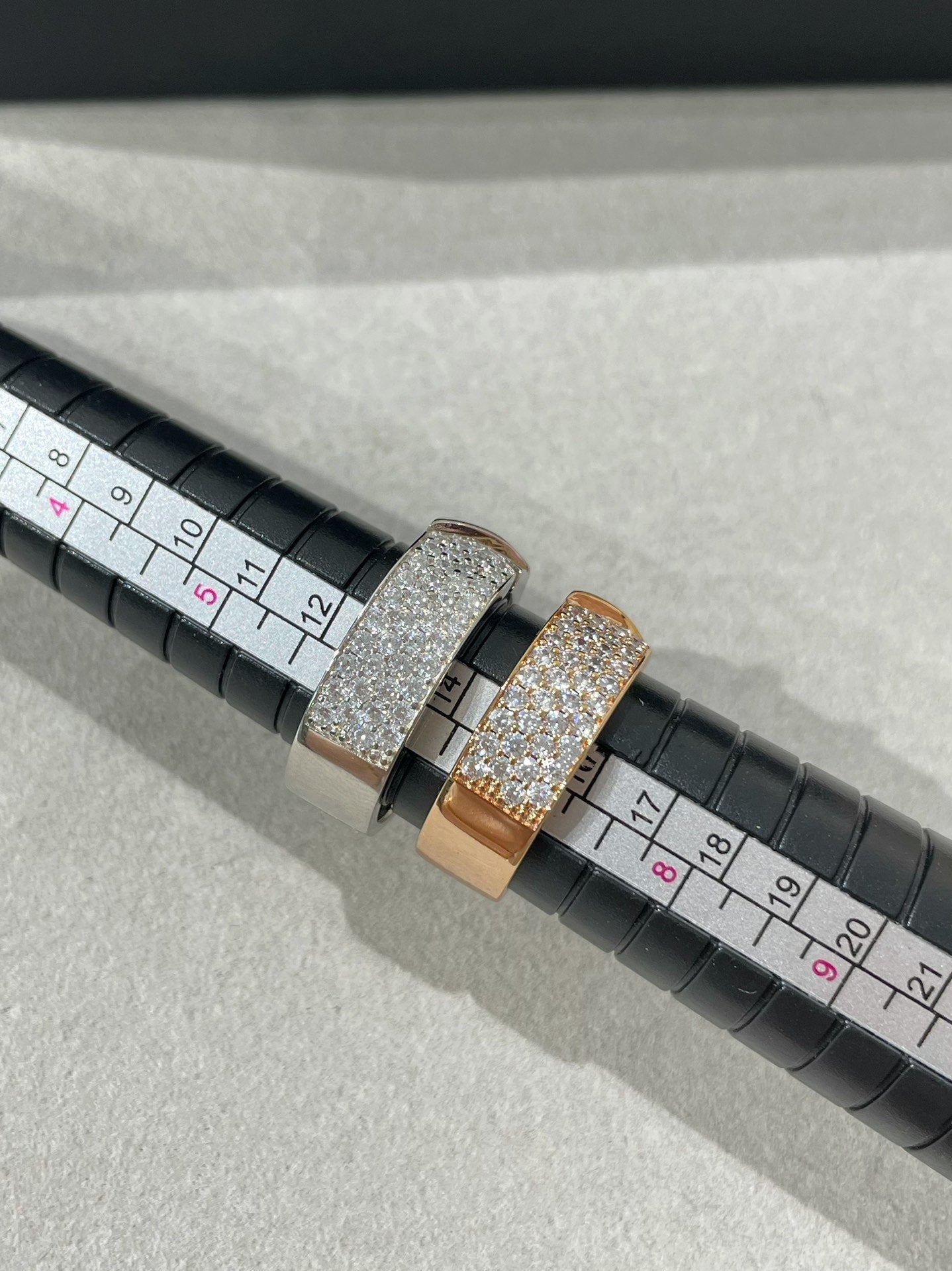 [Garvey]LIENS EVIDENCE  DIAMOND PAVED RING
