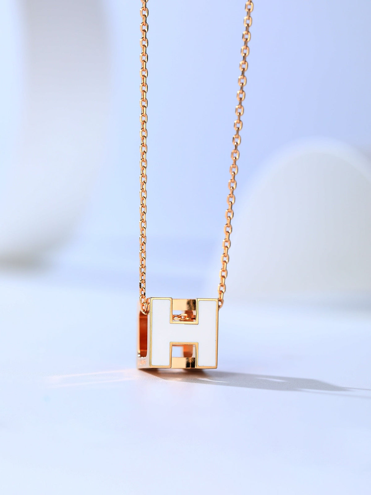 [Garvey ]H CAGE PINK GOLD NECKLACE