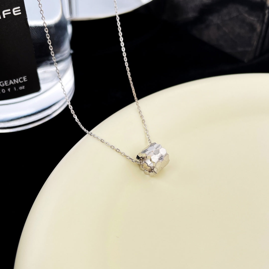 [Garvey ]BEE MINI PEDANT DIAMOND NECKLACE