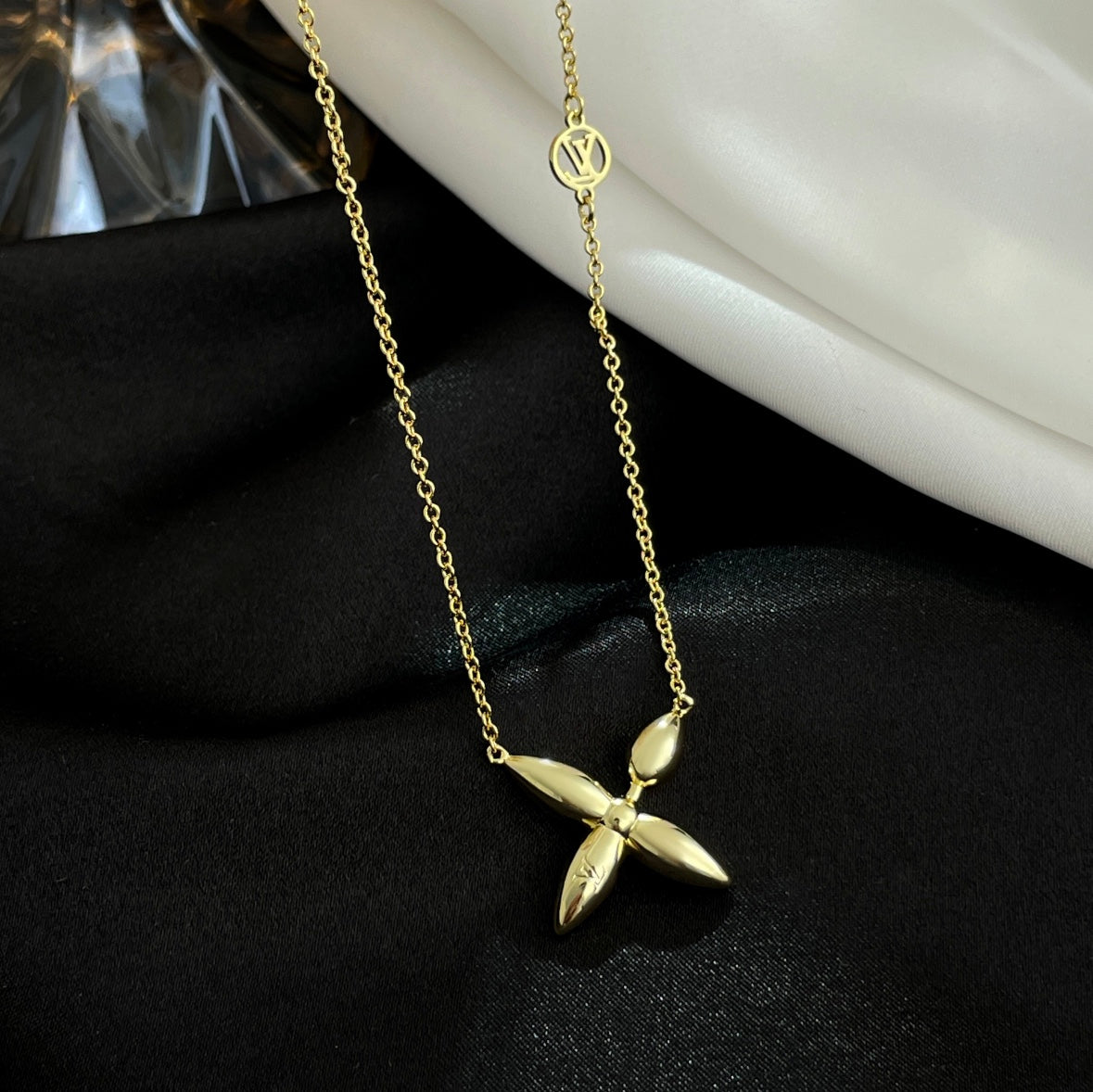 [Garvey ]LOUISETTE GOLD NECKLACE