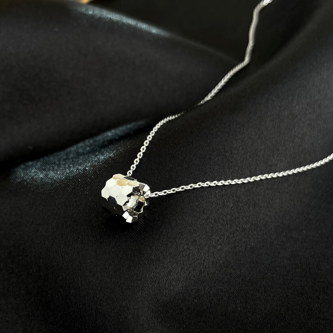 [Garvey]BEE MINI NECKLACE