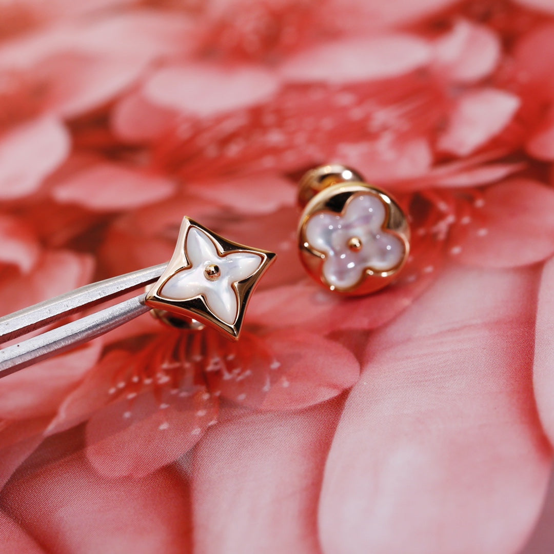 [Garvey ]STAR AND SUN PINK GOLD MOP STUD EARRINGS