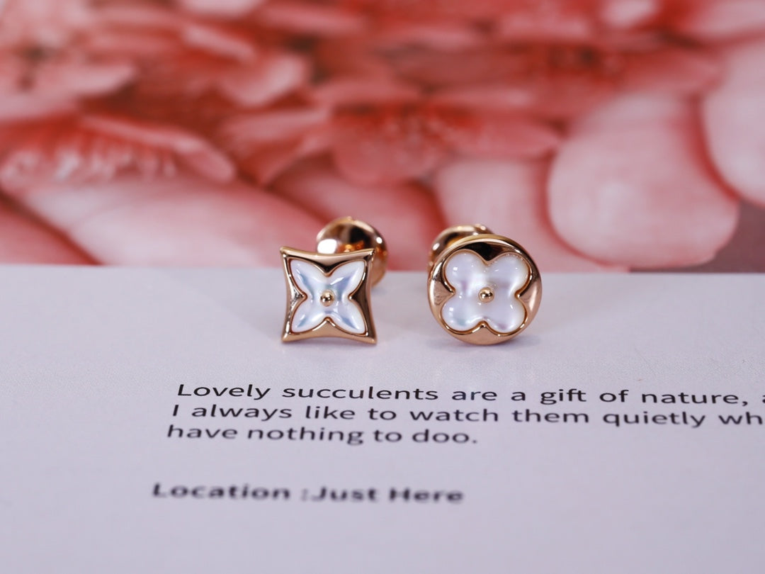 [Garvey ]STAR AND SUN PINK GOLD MOP STUD EARRINGS