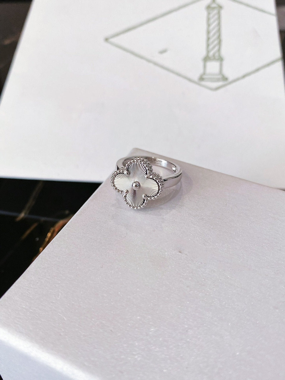[Garvey ]CLOVER SILVER RING