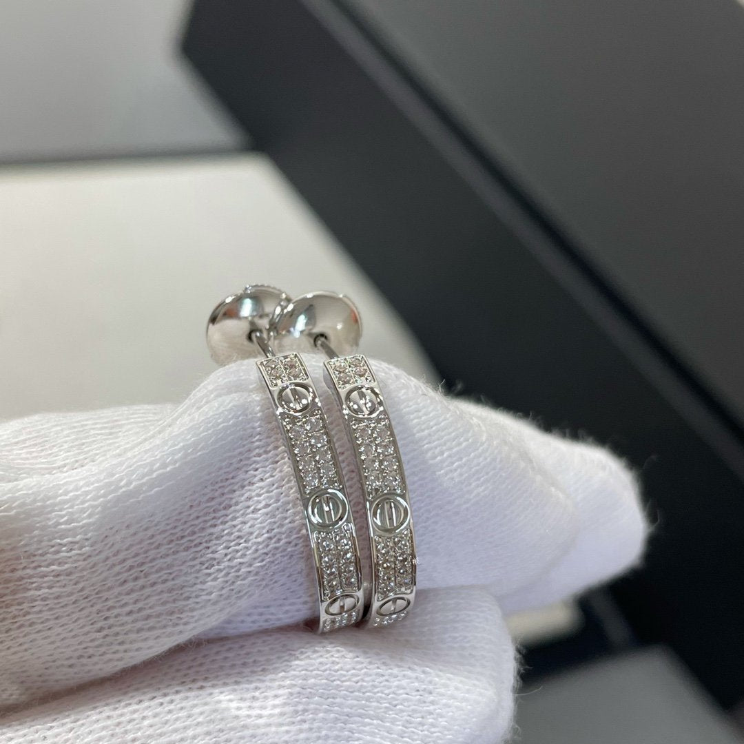 [Garvey ]LOVE DIAMOND SILVER HOOP EARRINGS