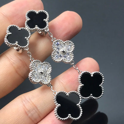 [Garvey ]CLOVER 3 MOTIF DIAMOND ONYX SILVER EARRINGS
