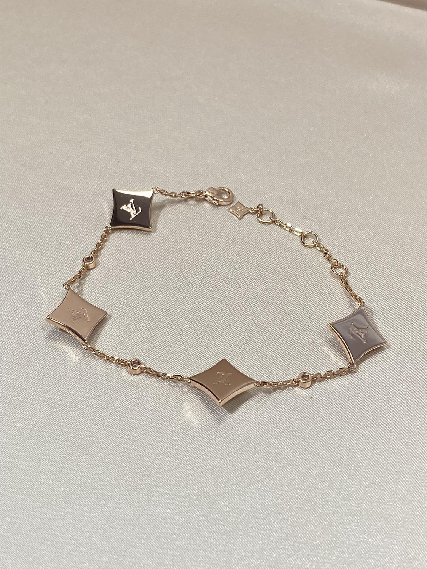 [Garvey]STAR 4 MOTIF MOP DIAMOND ROSE GOLD BRACELET