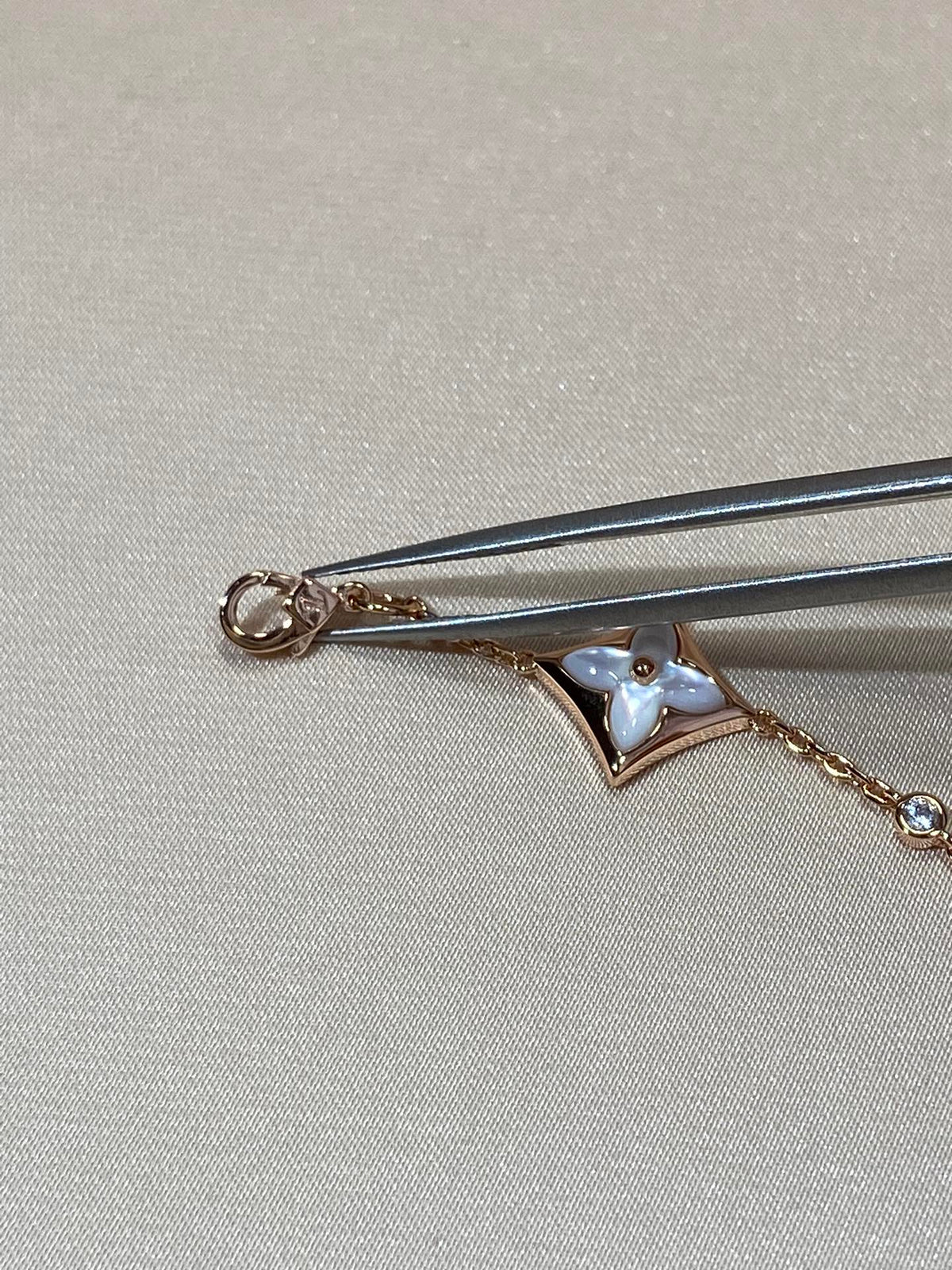 [Garvey ]STAR 4 MOTIF MOP DIAMOND PINK GOLD BRACELET