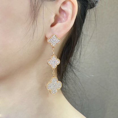 [Garvey ]CLOVER 3 MOTIFS DIAMOND PAVED ROSE GOLD EARRINGS