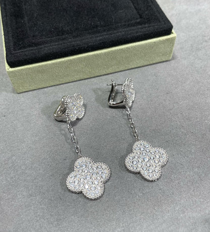 [Garvey ]CLOVER 2 MOTIFS DIAMOND PAVED SILVER EARRINGS