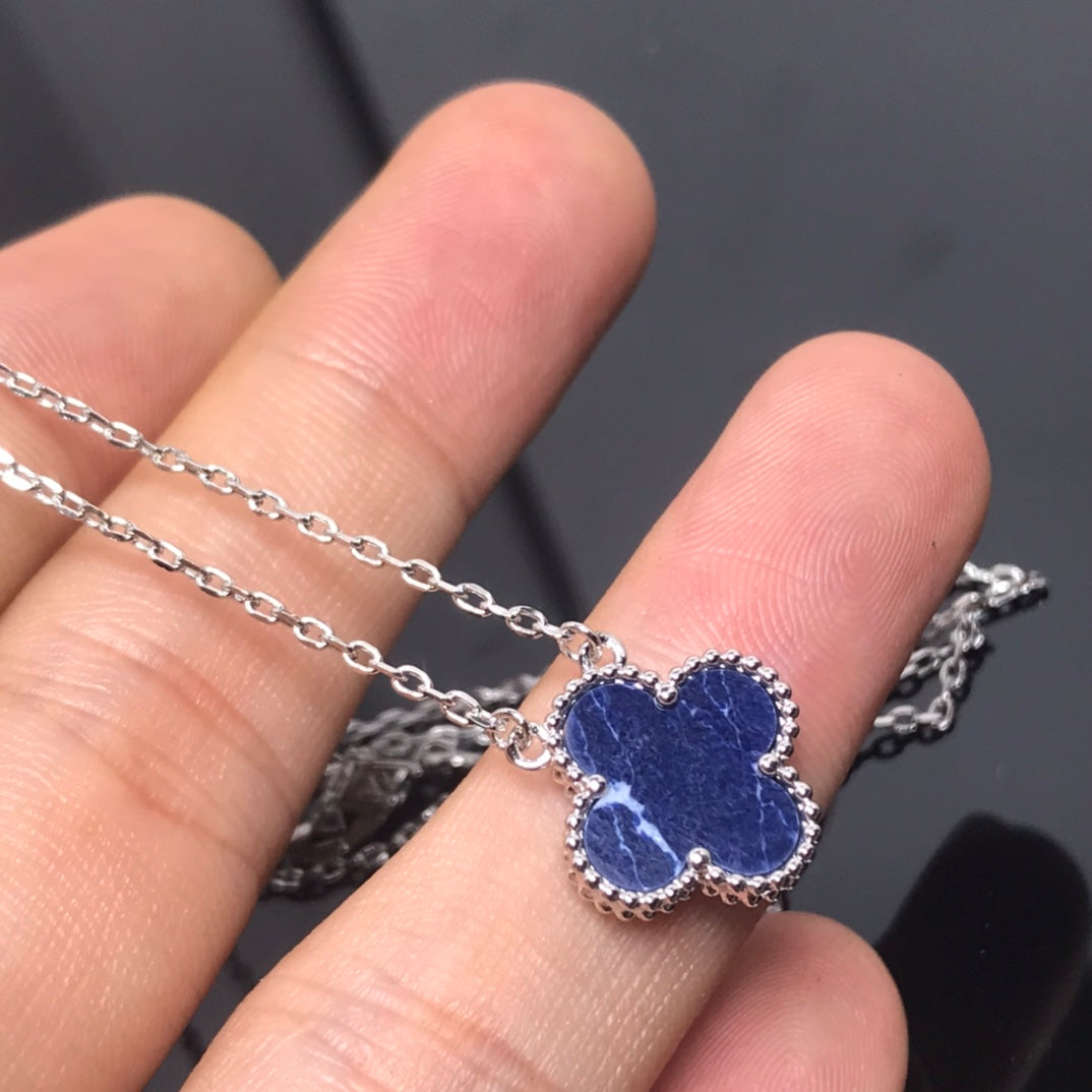 [Garvey ]CLOVER PIETERSITE SILVER LONG NECKLACE