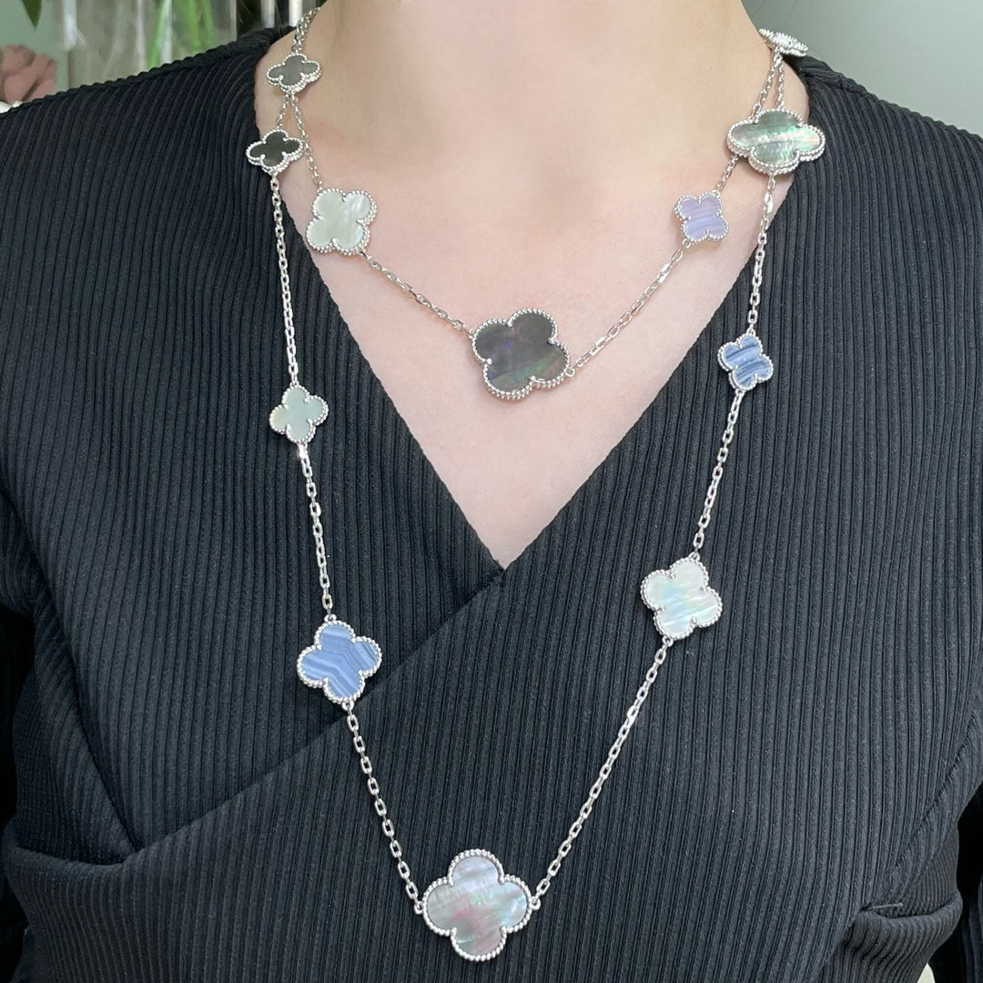 [Garvey ]CLOVER 16 MOTIF CHALCEDONY MOP SILVER NECKLACE