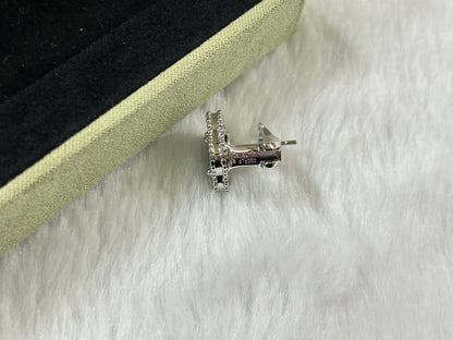 [Garvey ]CLOVER PIETERSITE MEDIUM STUD EARRINGS