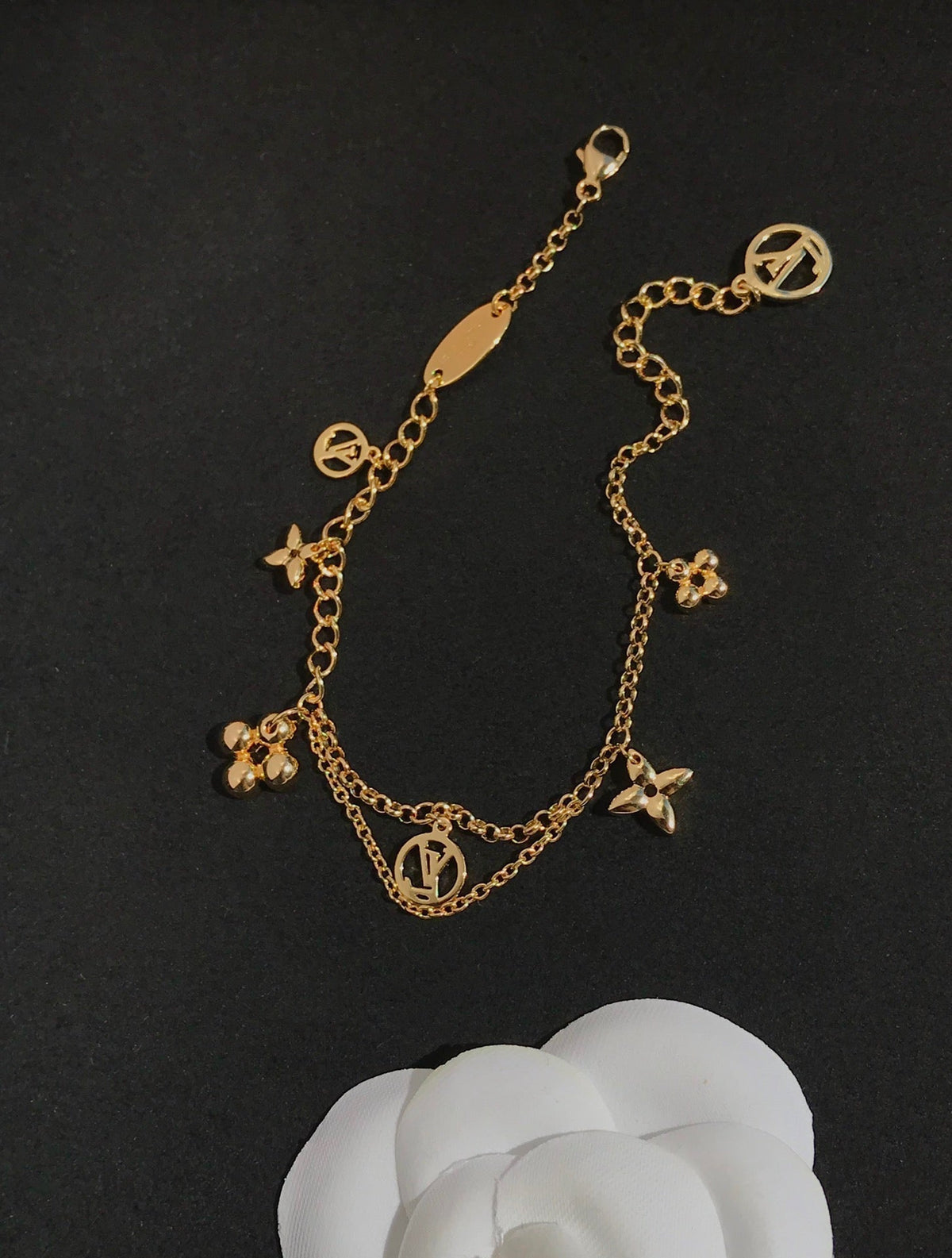 [Garvey ]BLOOMING PINK GOLD MOP BRACELET