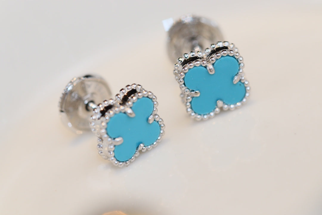 [Garvey ]CLOVER MINI TURQUOISE SILVER STUD EARRINGS