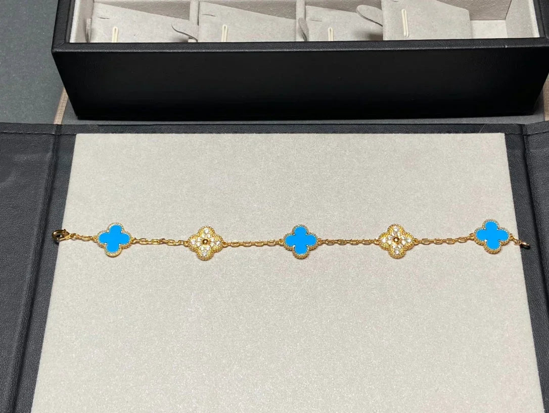 [Garvey ] CLOVER 5 MOTIF BLUE AGATE BRACELET COLLECTION