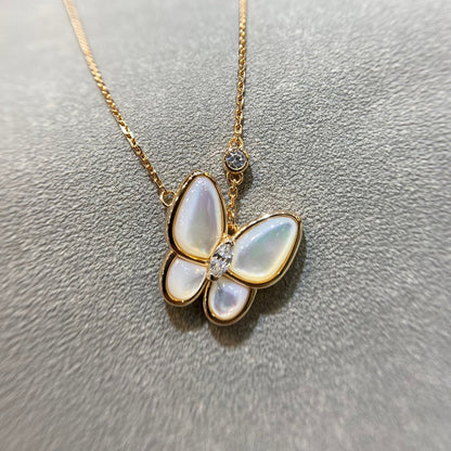 [Garvey ]BUTTERFLY MOP DIAMOND NECKLACE