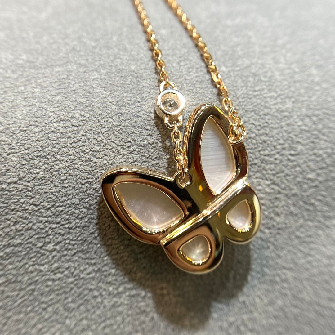 [Garvey ]BUTTERFLY MOP DIAMOND NECKLACE