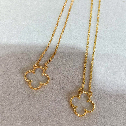 [Garvey ]CLOVER ROCK CRYSTAL ROSE GOLD NECKLACE