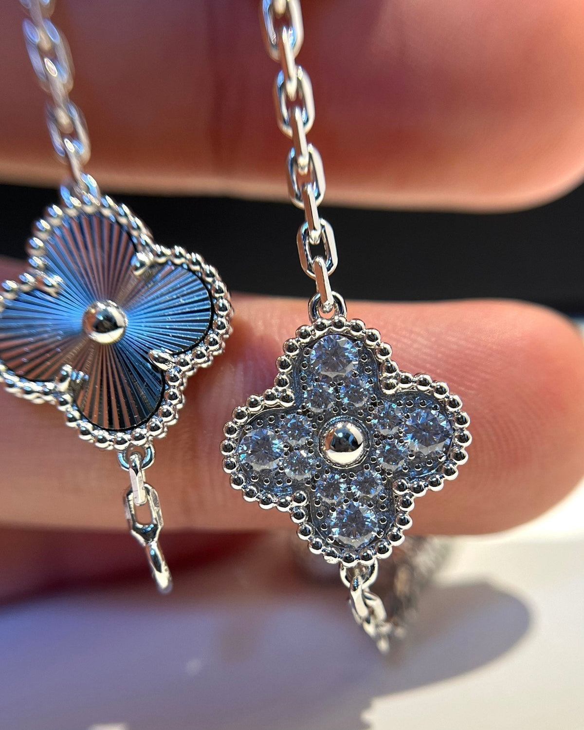 [Garvey ] CLOVER 5 MOTIF LASER BRACELET COLLECTION