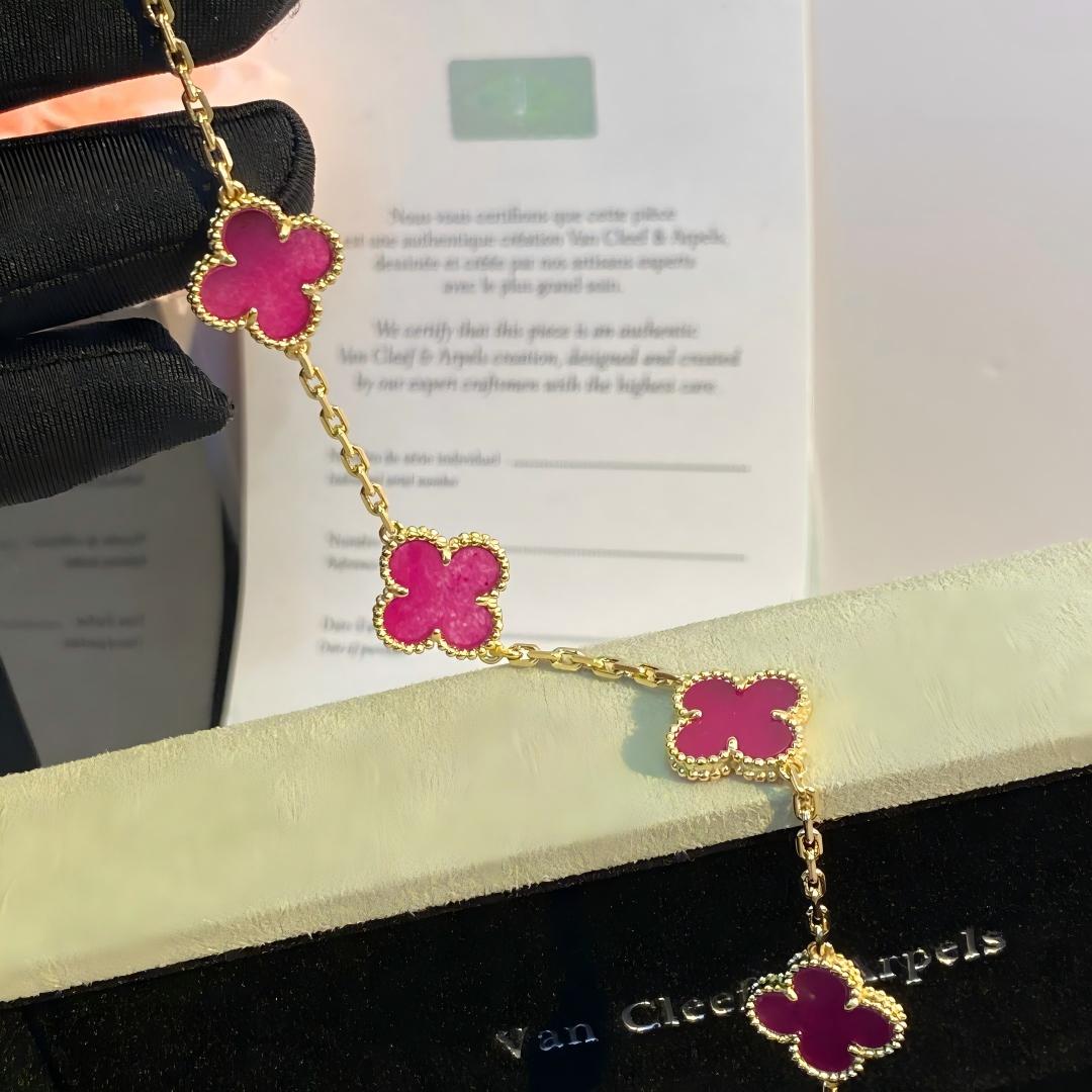 [Garvey]NEW CLOVER 5 MOTIFS PINK ENAMEL BRACELET