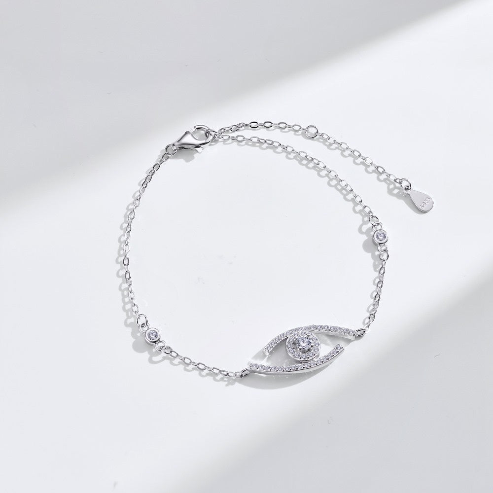 [Garvey]Lucky Eye Pave-Set Diamond Bracelet