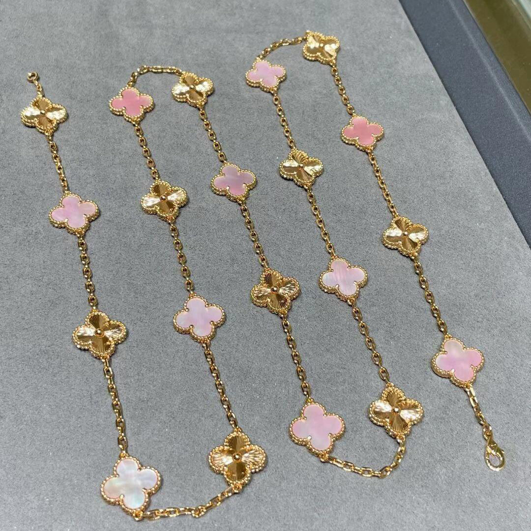 [Garvey ]CLOVER 20 MOTIFS LASER PINK MOP NECKLACE