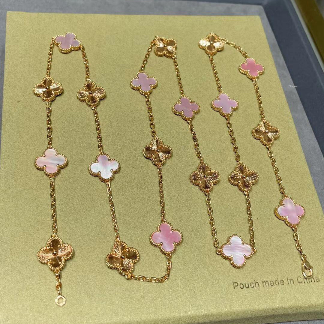 [Garvey ]CLOVER 20 MOTIFS LASER PINK MOP NECKLACE