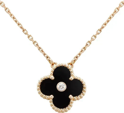 [Garvey ]CLOVER 15MM DIAMOND ONYX NECKLACE