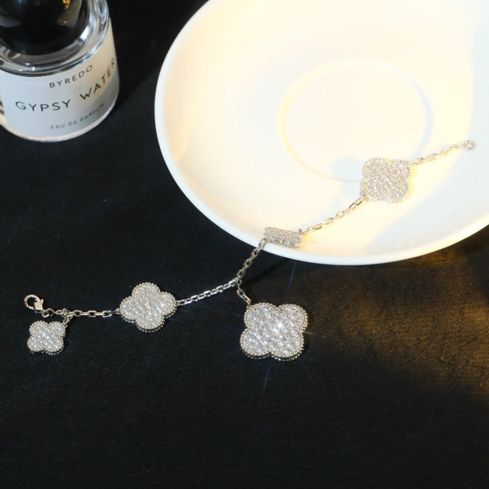 [Garvey ]CLOVER BRACELET 5 MOTIF SILVER DIAMOND PAVED