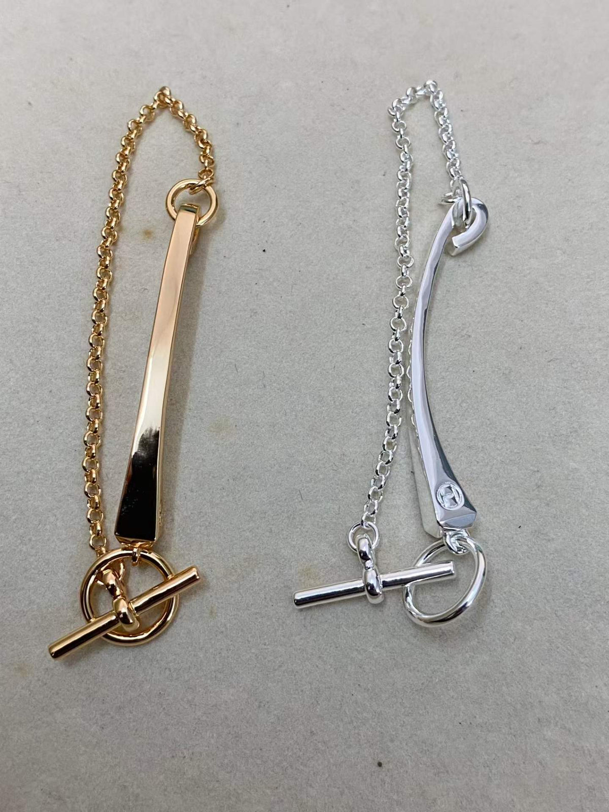 [Garvey]CLOU DE FORGE BRACELET WITH SQUARE CONE STUDS