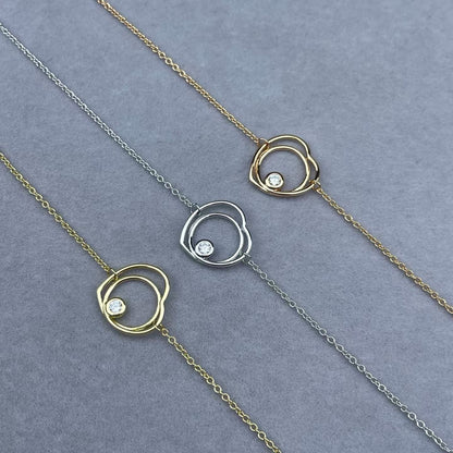 [Garvey]HOLLOW HEART SINGLE DIAMOND BRACELET