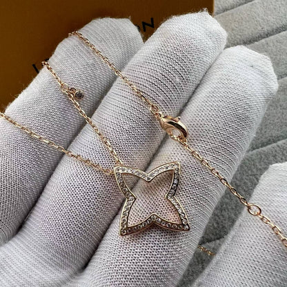 [Garvey]FOUR-LEAF CLOVER OPENWORK NECKLACE