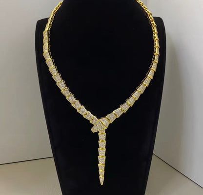 [Garvey]SERPENTI NECKLACE SILVER DIAMOND （Coarse width）
