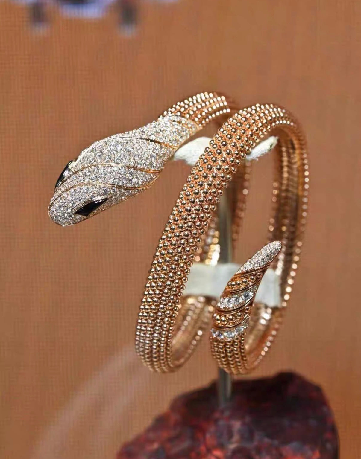 [Garvey]SERPENTI FULL DIAMOND SNAKE BRACELET
