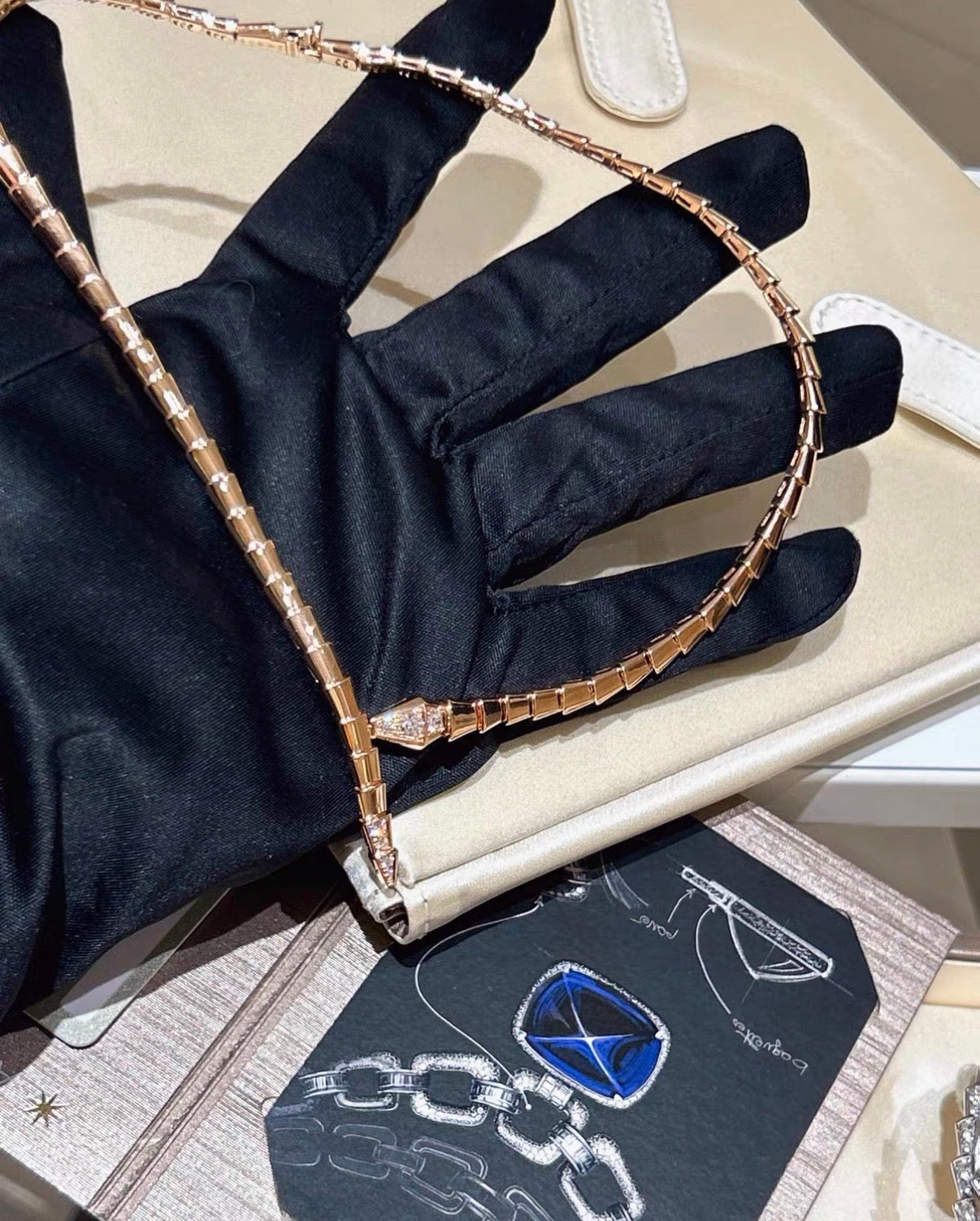 [Garvey]SERPENTI VIPER SERIES ROSE GOLD SNAKE NECKLACE